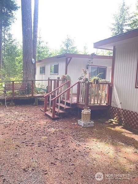 4th image of 50 N Quinault Place