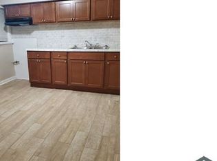 6728 S Clyde Ave, Chicago, IL 60649