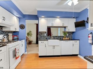 15F Kensington Rd BLDG 15 #F, Chatham Twp., NJ 07928