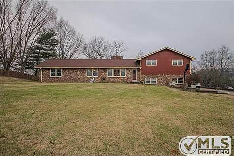 2nd image of 8429 Merrymount Dr