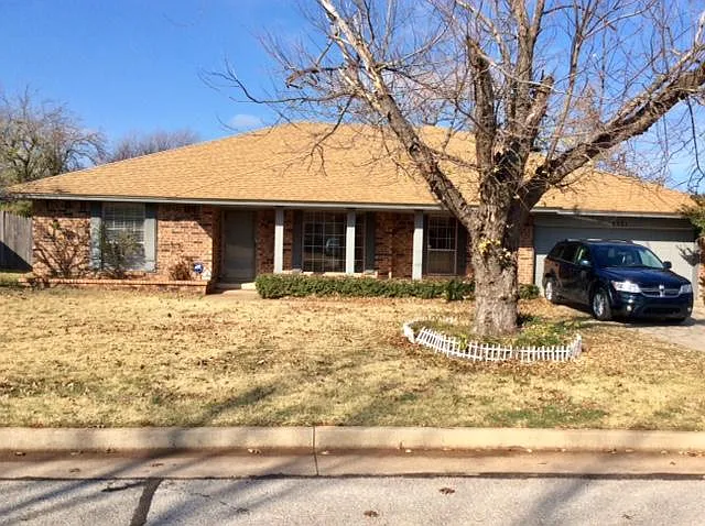 5221 NW 111th Ter