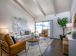 39 Dearborn Pl APT 98, Goleta, CA 93117