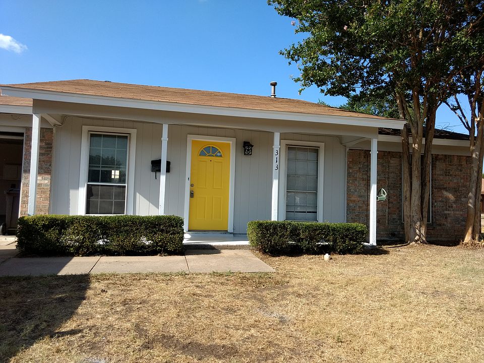 1st image of 313 Wallace Dr