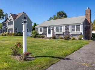40 Shore Rd, West Dennis, MA 02670