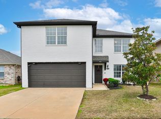 2108 Valley Forge Trl, Fort Worth, TX 76177