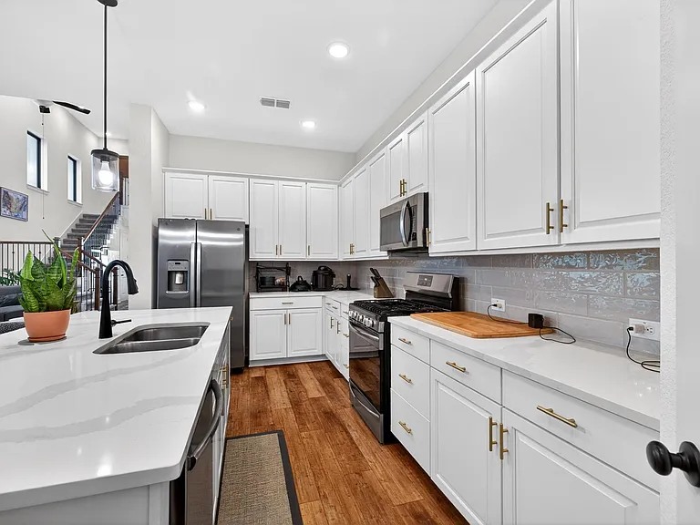 1514 Park Path Dr — Photo 14