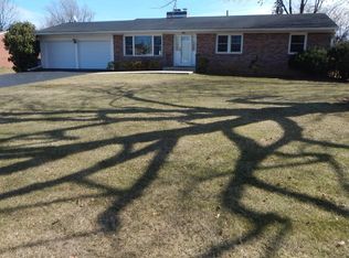 13601 Dixie Dr, Hagerstown, MD 21742