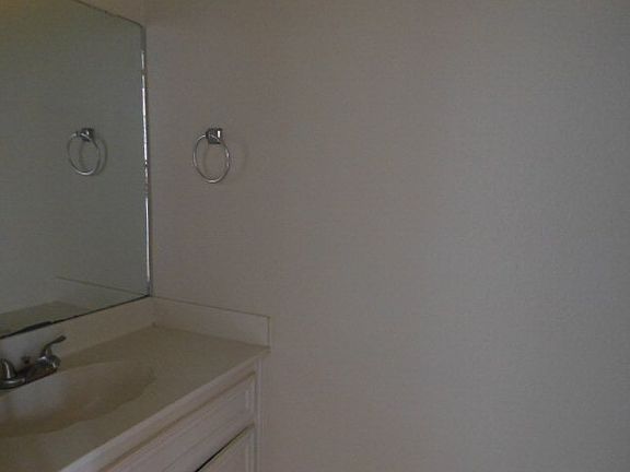5th image of 1005 E Westway Ave APT C5