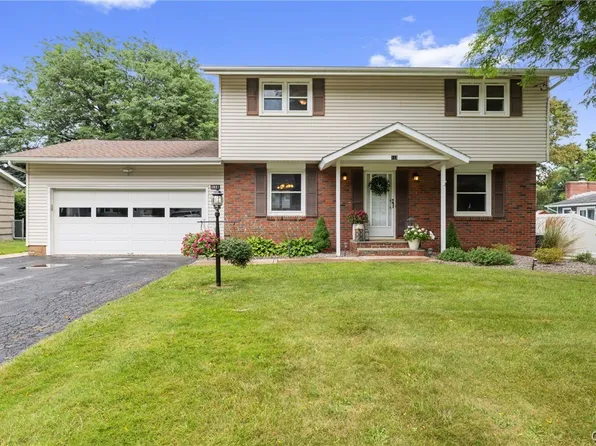 113 Thornton Cir N, Camillus, NY 13031