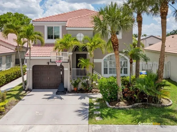 15760 NW 16th Ct, Pembroke Pines, FL