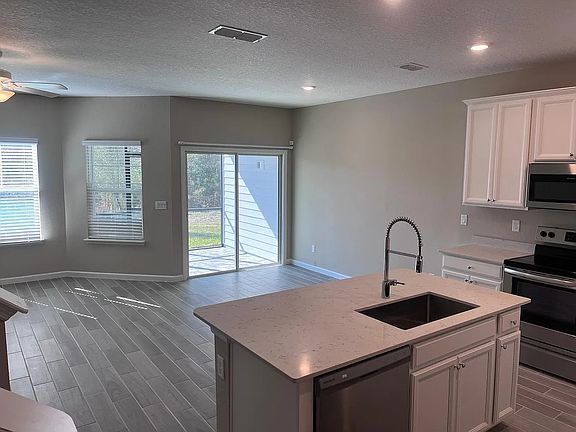 5th image of 409 Boracay Cir