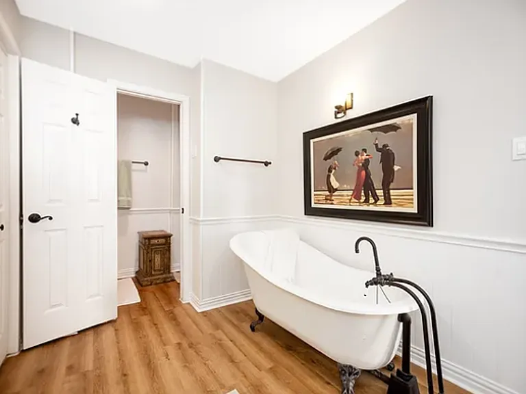 8316 Seawall Blvd #5 — Photo 11