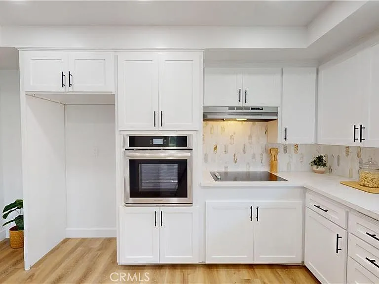 1354 Shadow Ln — Photo 2