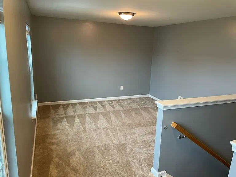 583 Newman Dr — Photo 14
