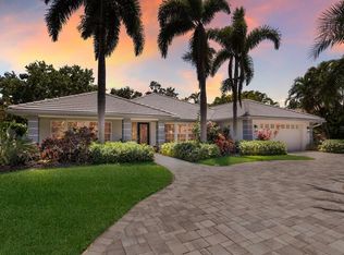 1780 Pine Harrier Cir, Sarasota, FL 34231