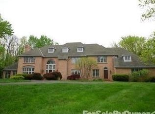 5600 William Henry Harrison Ln, Cincinnati, OH 45243
