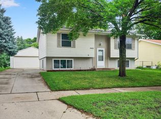 1943 42nd St NW, Rochester, MN 55901