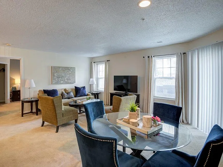 The Apartments at Diamond Ridge — Photo 5