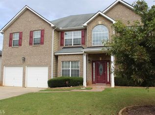 566 Toronto Cir, Hampton, GA 30228