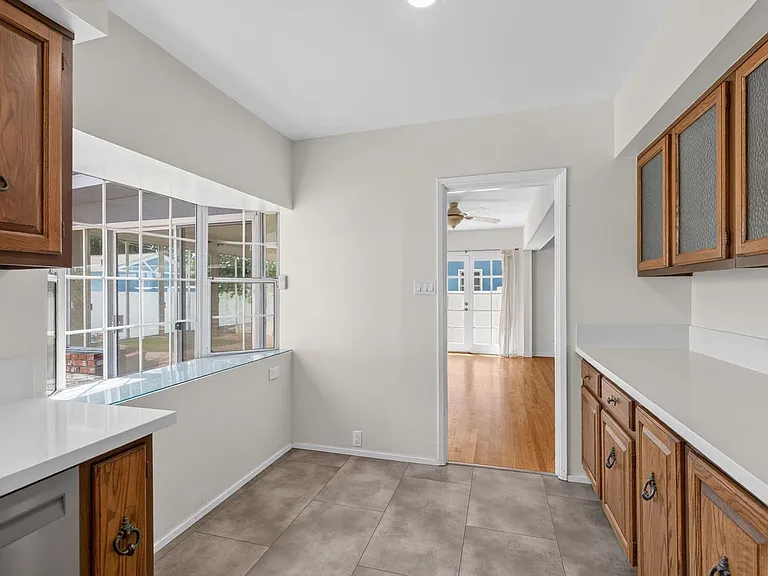 4260 Maplewood Pl — Photo 15