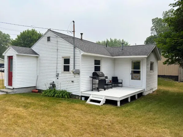 311 N Henry St, Mount Pleasant, MI 48858