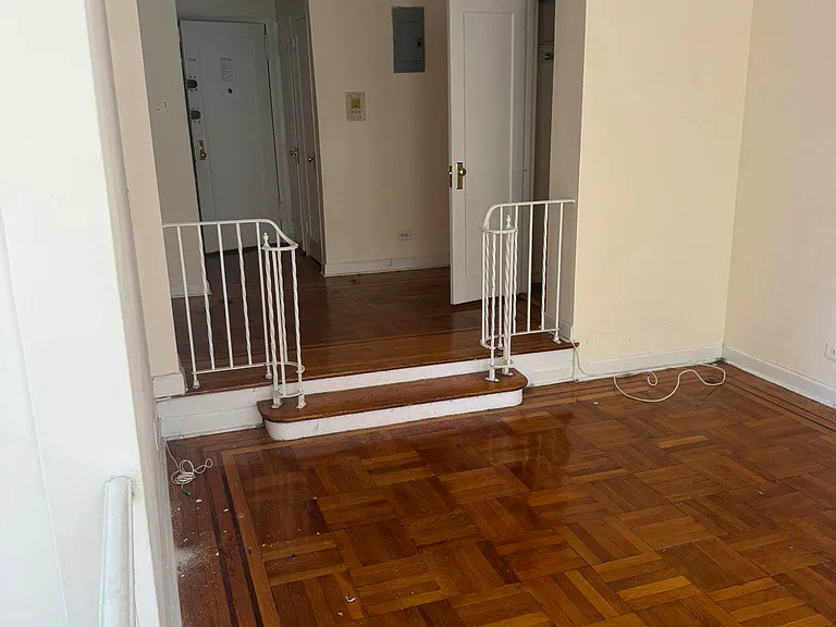 114-20 Queens Blvd #4 — Photo 8