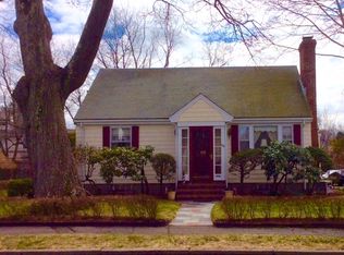 122 Falmouth Rd, Newton, MA 02465