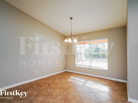 4th image of 3603 Hanna Ave N