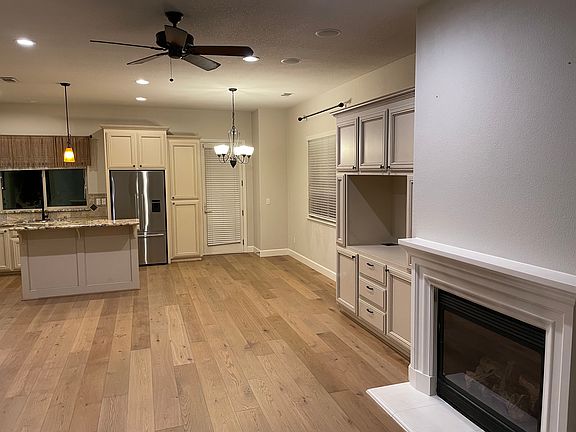 2nd image of 7264 Orchard Cir