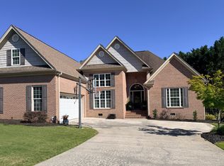 9866 Field Crest Dr, Apison, TN 37302