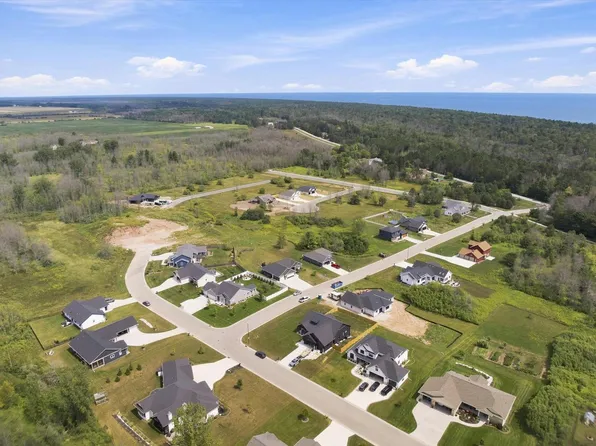 Lt99 SANDY BAY HIGHLANDS, Two Rivers, WI 54241