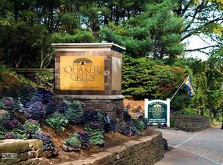 86 Park Place Cir #62, Middlebury, CT 06107