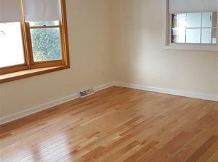 21 Launfal St, Albany, NY 12205