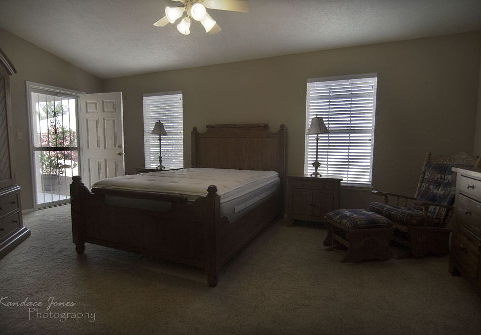 2nd image of 179 Cottonwood Dr