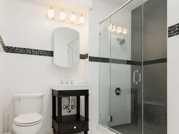 50 Fort Greene Place image 5 of 10