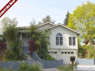 1045 SW Taylors Ferry Rd, Portland, OR 97219