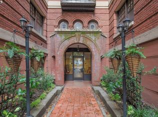 1829 NW Lovejoy St UNIT 404, Portland, OR 97209