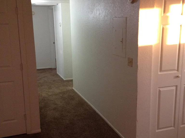 706 W 11th St #1 — Photo 9
