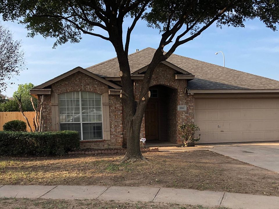 1st image of 5562 Amistad St