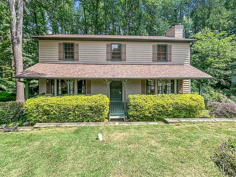 2491 Annandale Dr — Photo 1