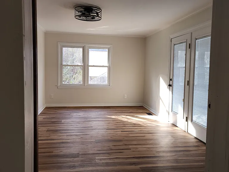 93 Deepwater Ave — Photo 14