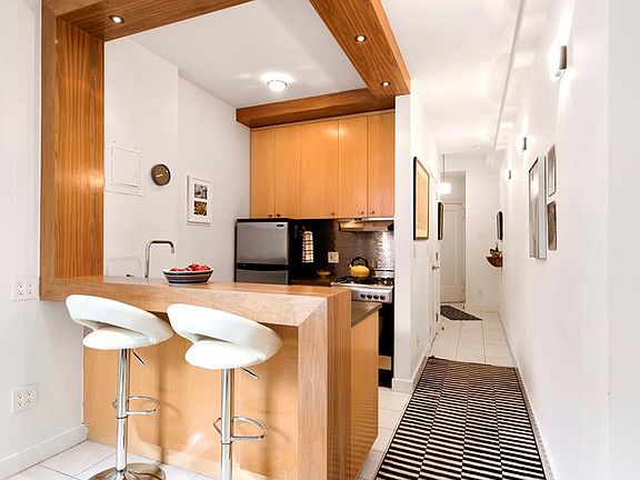 4th image of 156 E 79th St APT 9F