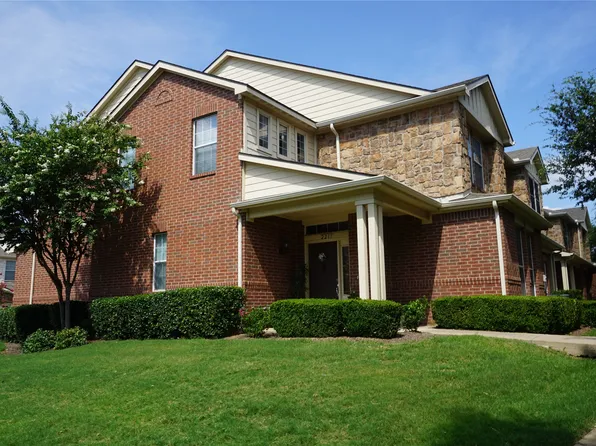 2211 Biscayne Park Ln, Grand Prairie, TX 75050