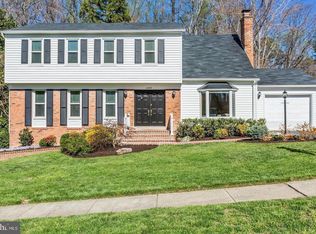 8002 Rockwood Ct, Springfield, VA 22153