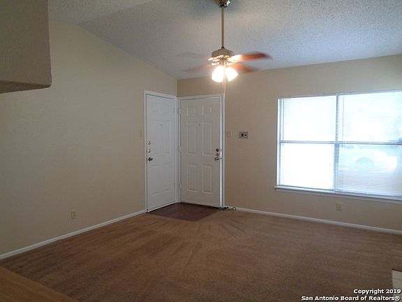 3rd image of 2536 Corian Glen Dr