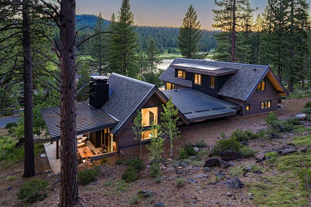 Home at Lahontan Golf Club