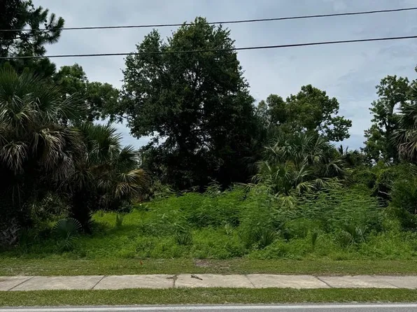 157 Avenue A, Port Saint Joe, FL 32456
