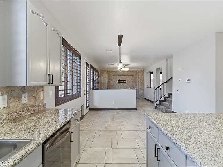 8899 N Sanibel Shore Ave — Photo 22