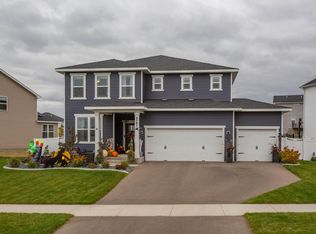 9795 Ambrose Rd, Woodbury, MN 55129