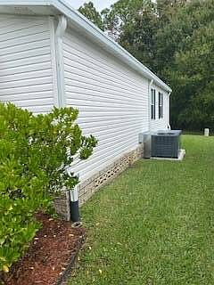 4th image of 605 Tulip Cir W